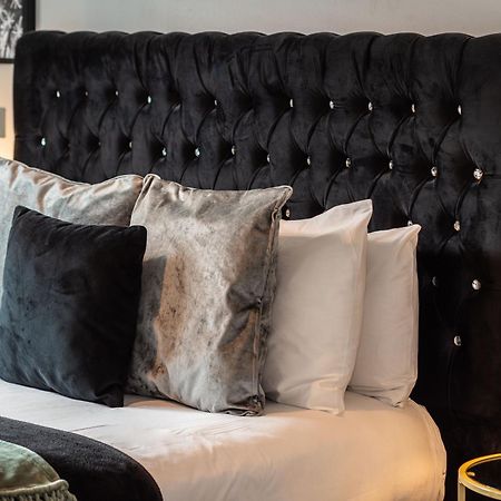 Апартаменты Amazing New Arcadian Centre - 1Bdr - Balcony & Parking Бирмингем Экстерьер фото